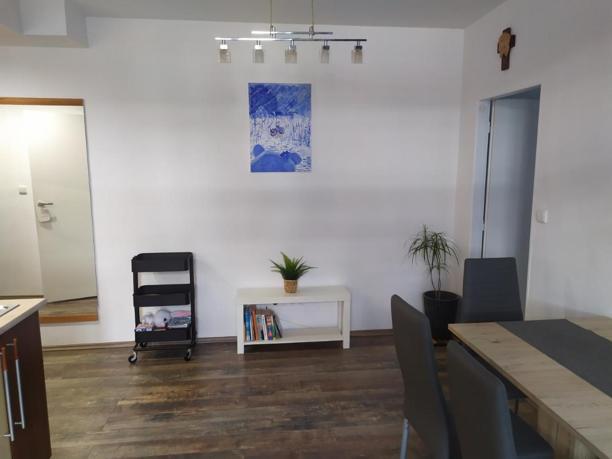 Pisqor Apartment - Self Check-In 布拉迪斯拉发 外观 照片