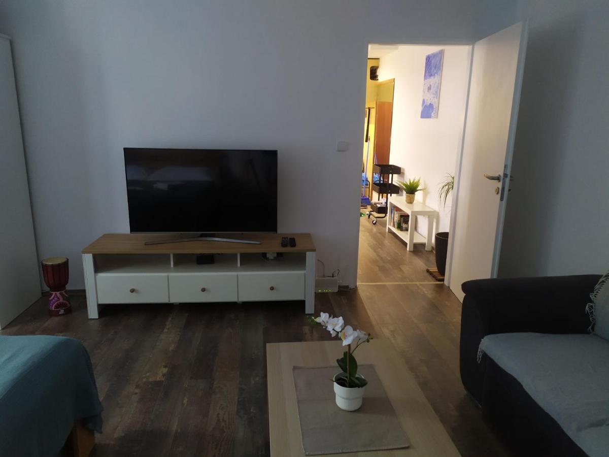 Pisqor Apartment - Self Check-In 布拉迪斯拉发 外观 照片
